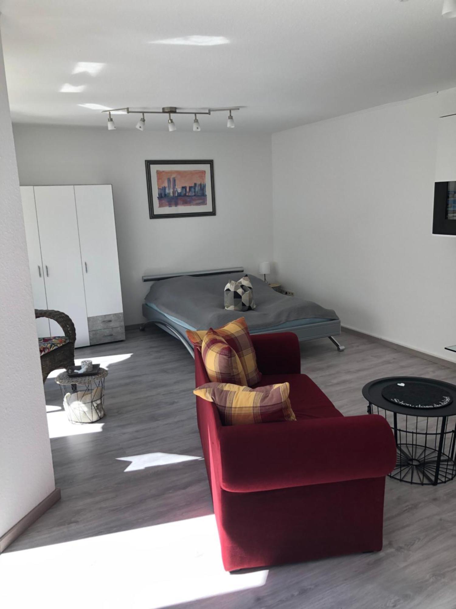 Helle 45 Qm Einliegerwohnung Хольцгерлинген Экстерьер фото