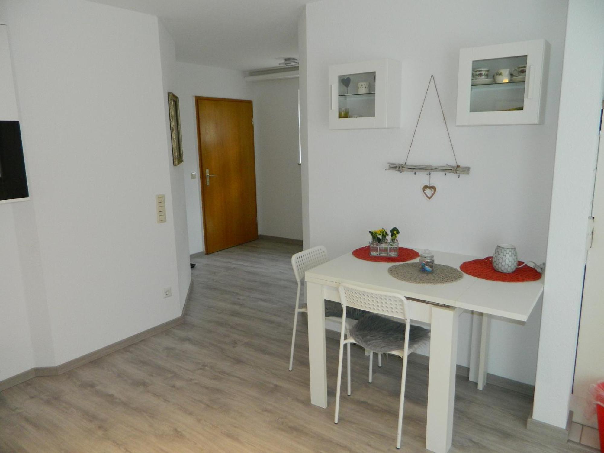 Helle 45 Qm Einliegerwohnung Хольцгерлинген Экстерьер фото
